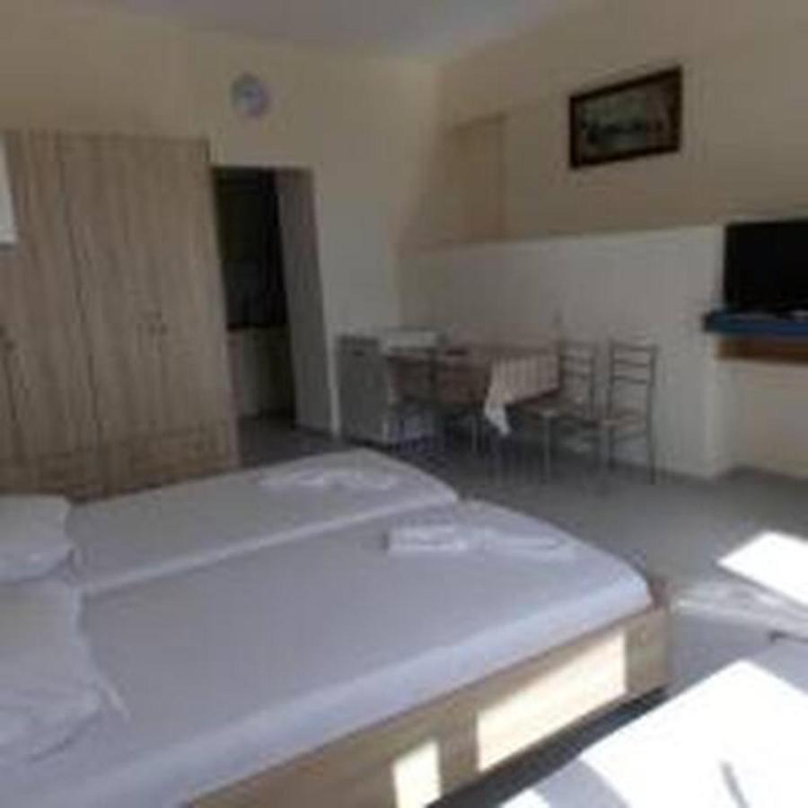 Vasili Sunstay Apartments Saranda Extérieur photo