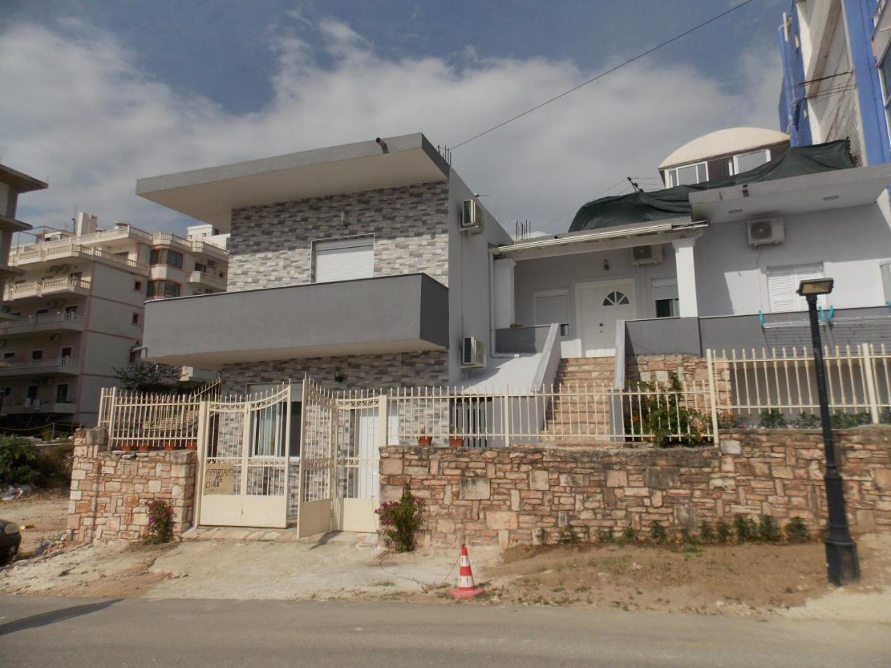 Vasili Sunstay Apartments Saranda Extérieur photo